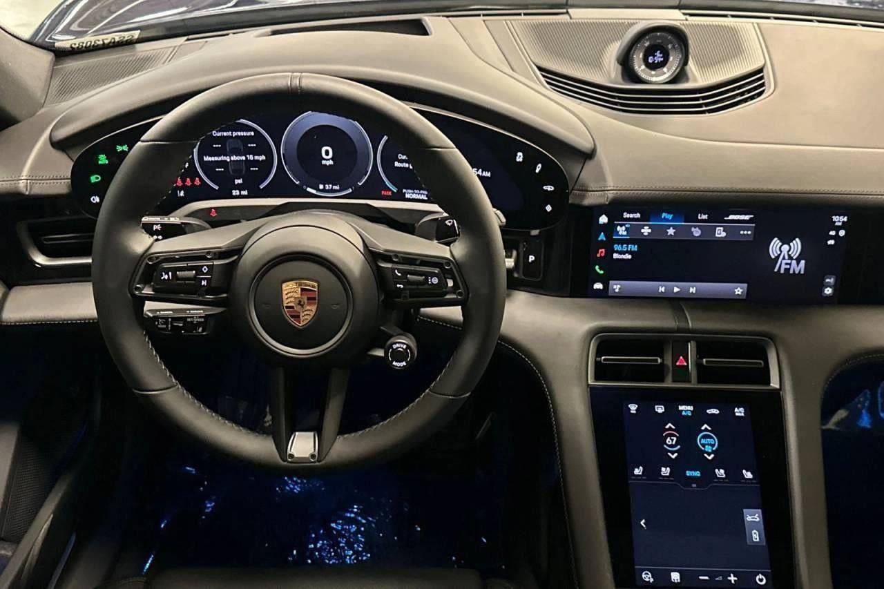 New 2025 Porsche Taycan 4S image 46