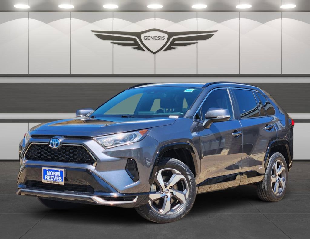 Used 2021 Toyota RAV4 SE w/ Weather & Moonroof Package