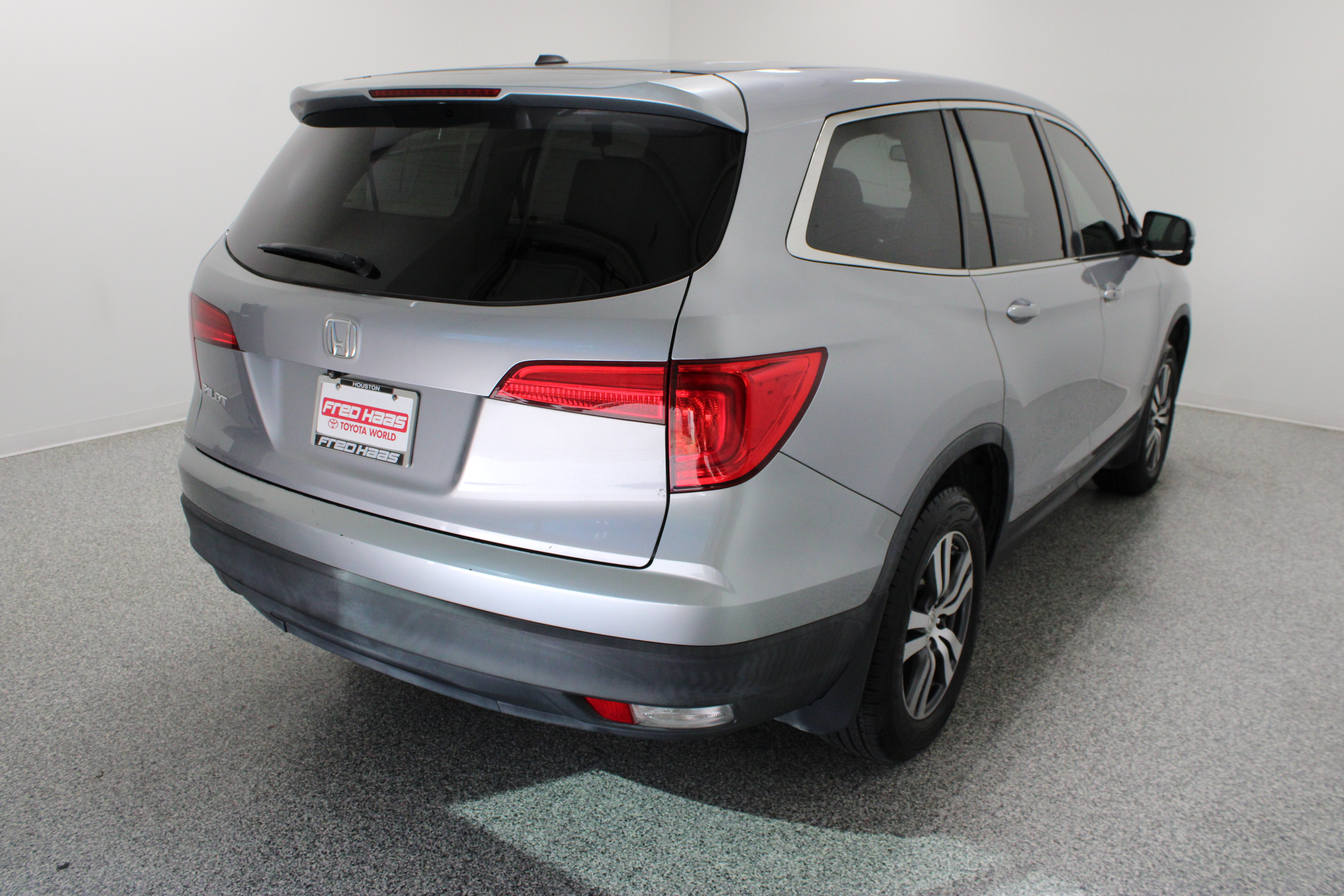 Used 2018 Honda Pilot EX-L image 7