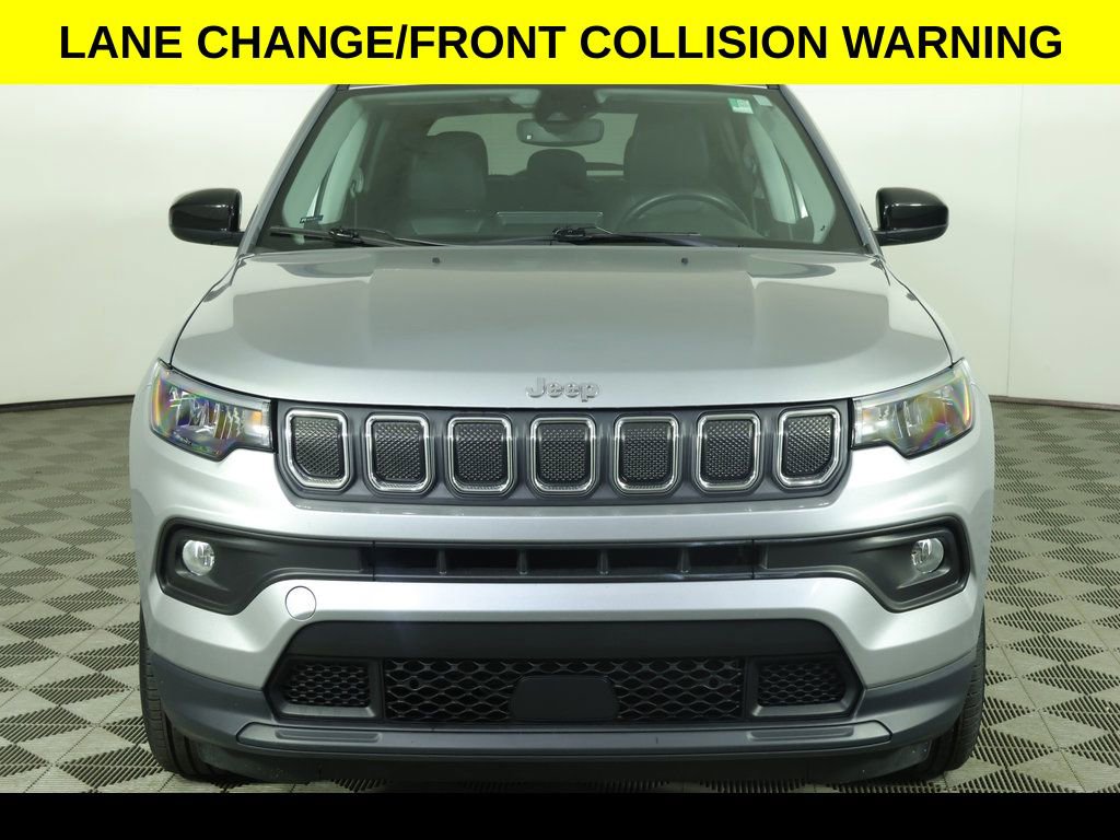 Used 2022 Jeep Compass Latitude w/ Convenience Group AWD/4WD image 10