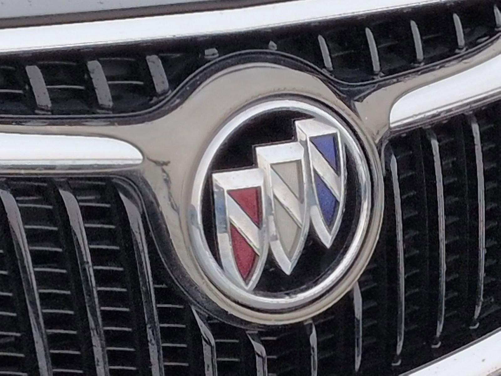 Used 2019 Buick Envision Essence image 13