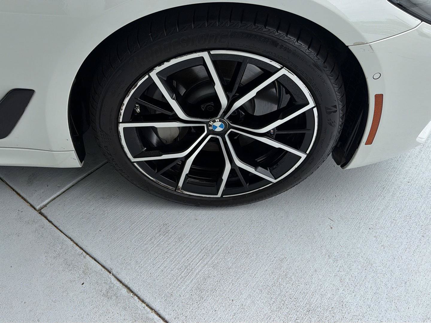 Certified 2023 BMW 530i w/ M Sport Package RWD image 40