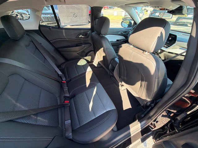 New 2026 Chevrolet Trax LT w/ Sunroof Package FWD image 68