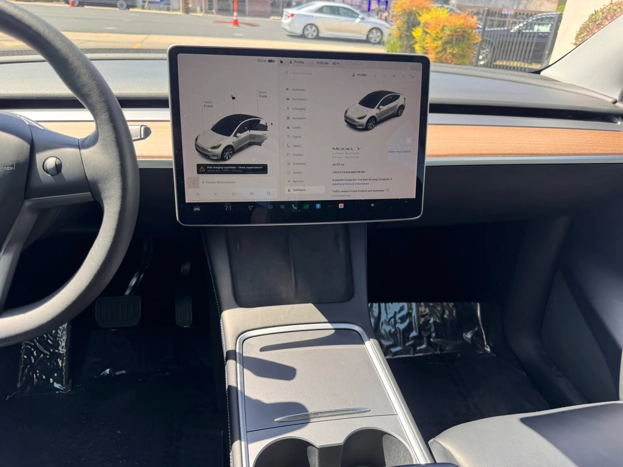 Used 2021 Tesla Model Y Long Range AWD/4WD image 24