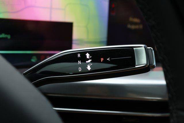 New 2025 Cadillac Escalade IQ Luxury 2 AWD/4WD image 22