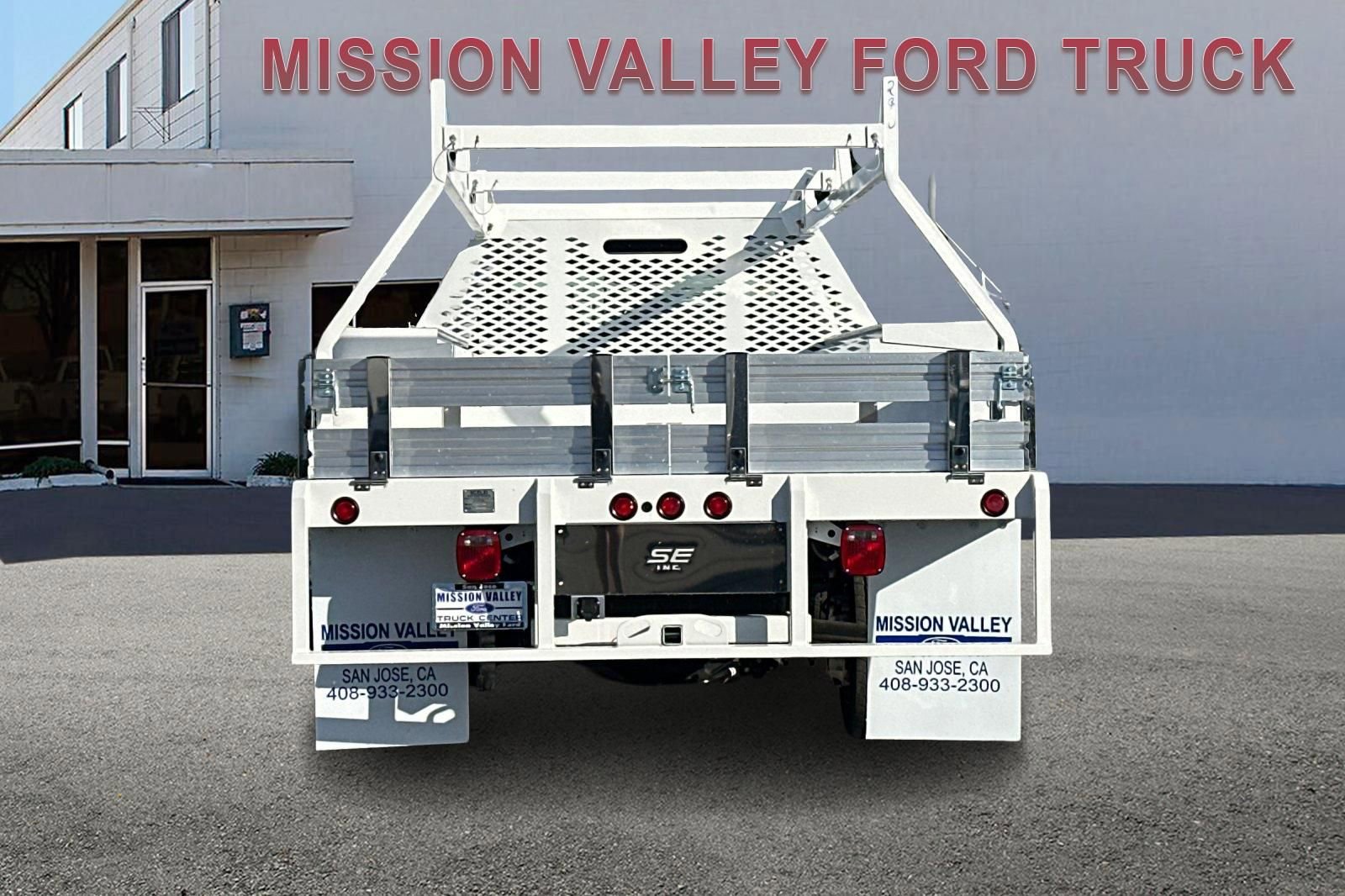 New 2026 Ford F550 2WD Regular Cab Super Duty image 5