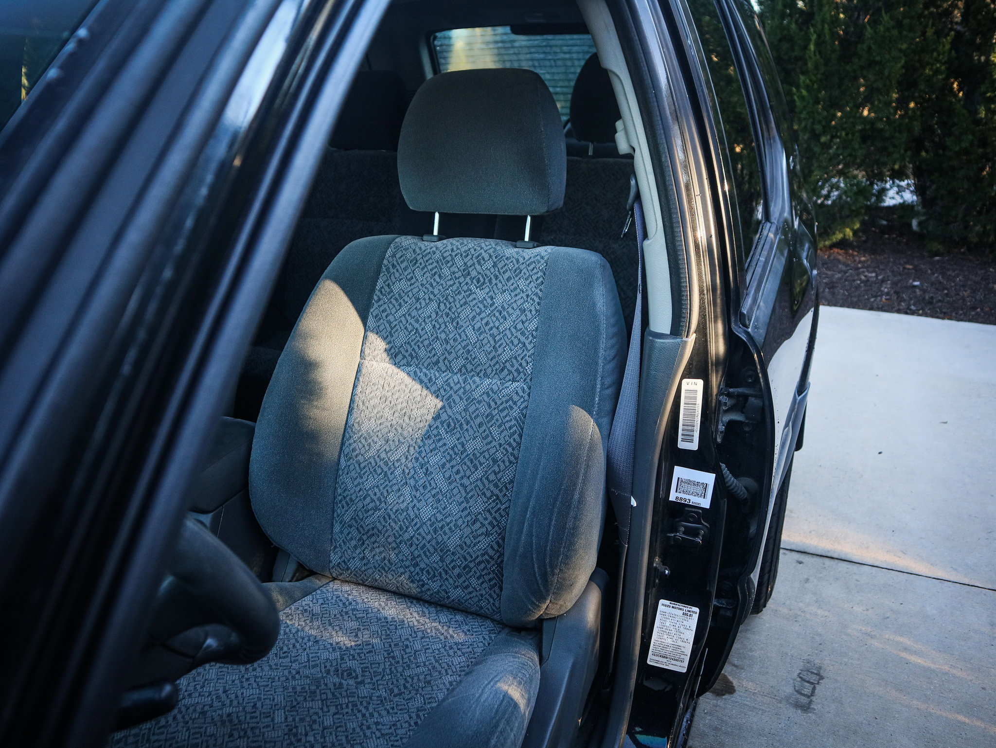 Used 2002 Isuzu Rodeo LS image 17