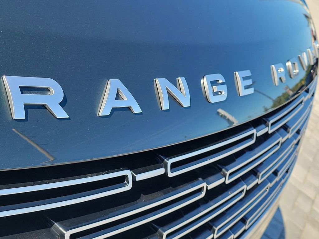 New 2026 Land Rover Range Rover Autobiography image 9