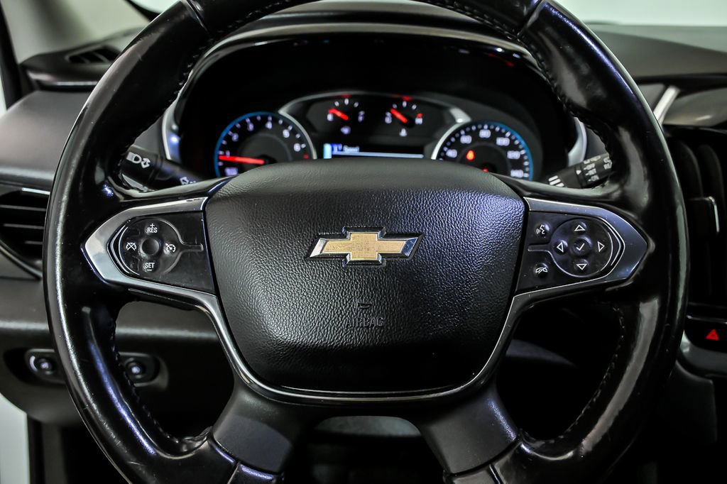 Used 2018 Chevrolet Traverse LT image 18