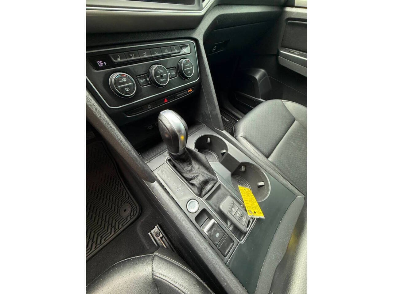Used 2019 Volkswagen Atlas SE FWD image 26