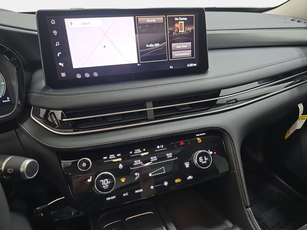 Certified 2026 INFINITI QX60 Pure w/ Cargo Package image 17