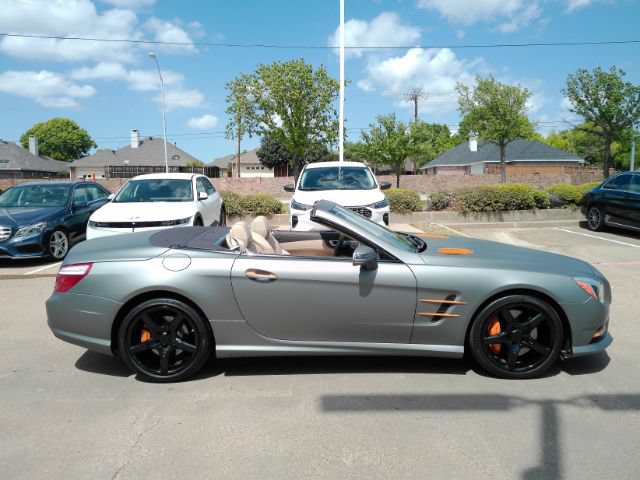 Used 2015 Mercedes-Benz SL 550 image 6