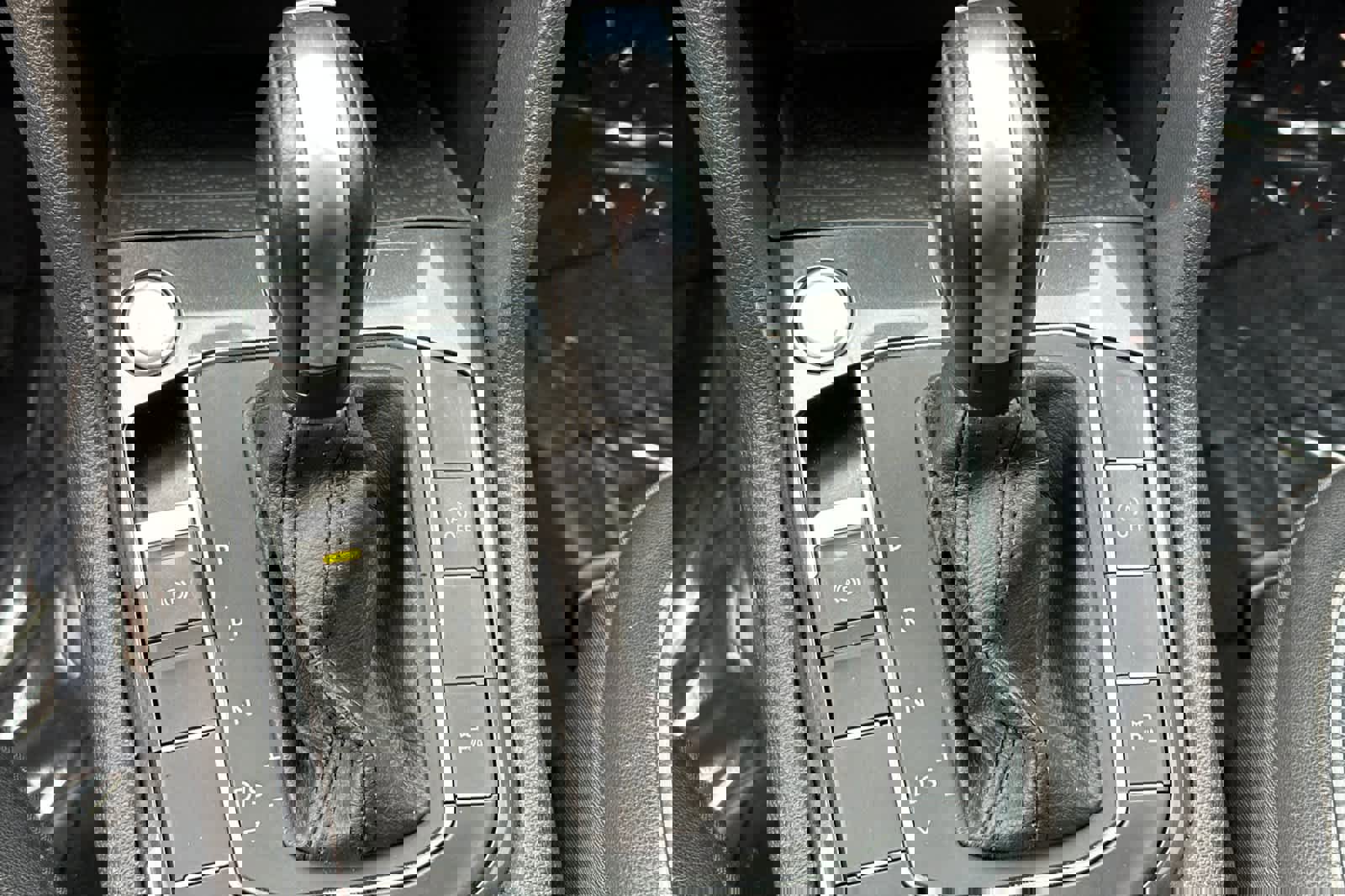 Used 2020 Volkswagen Tiguan SEL Premium R-Line image 25