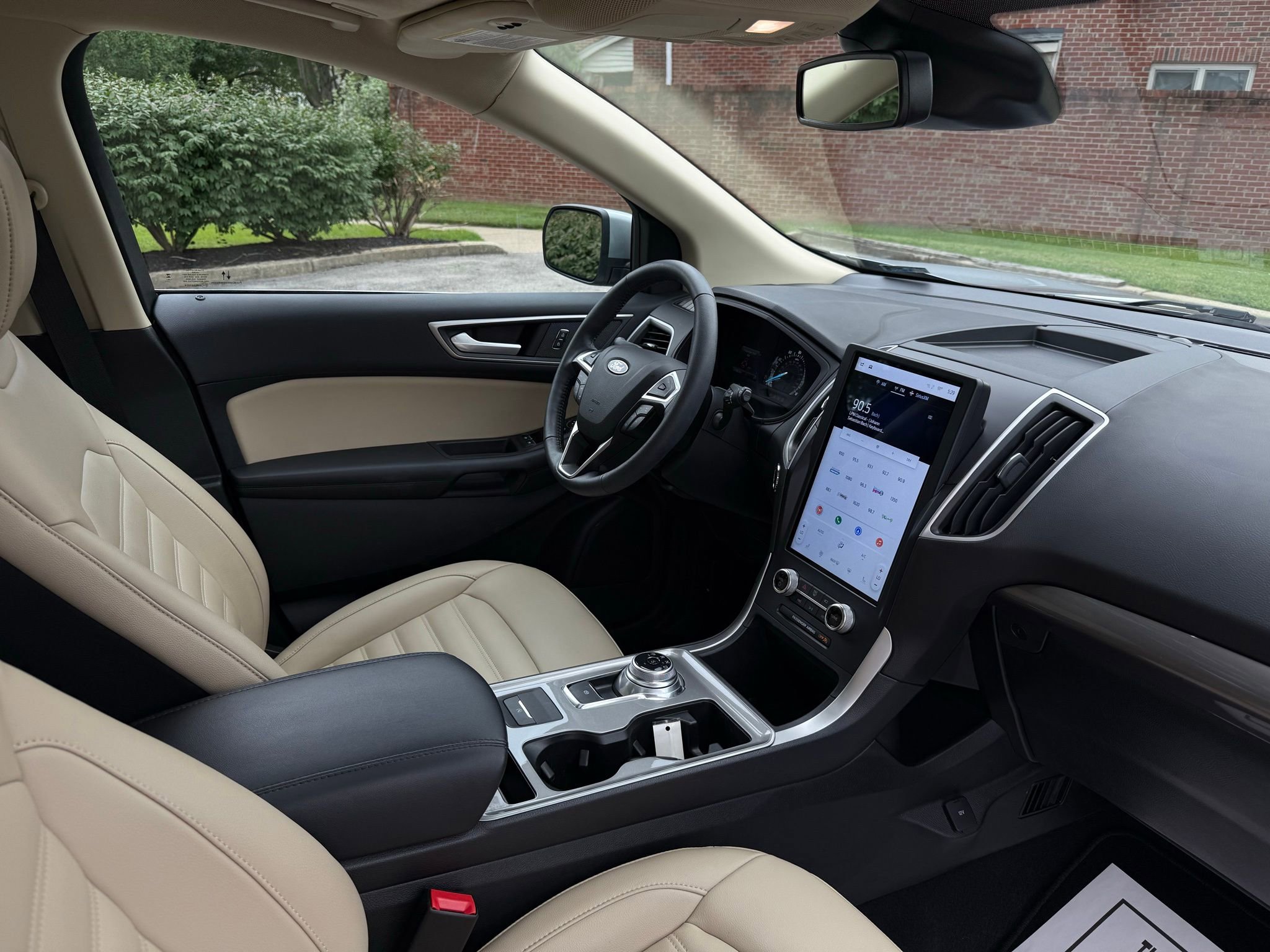 Used 2024 Ford Edge SEL w/ Convenience Package image 24