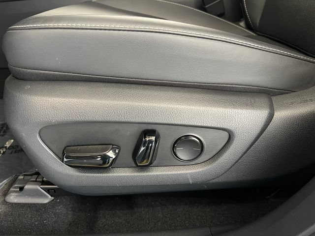 Used 2025 Lexus RX 350 Premium w/ Accessory Package FWD image 34