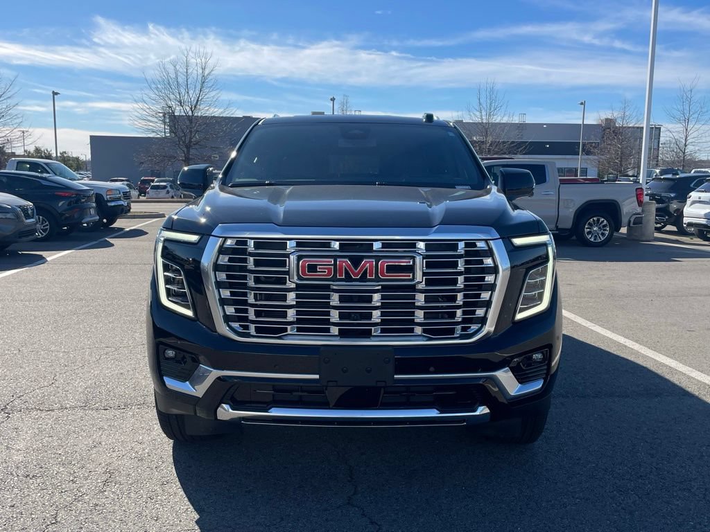 New 2026 GMC Yukon XL Denali w/ Sun & Power Step Package AWD/4WD image 2