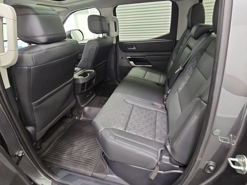 Used 2024 Toyota Tundra Limited AWD/4WD image 32