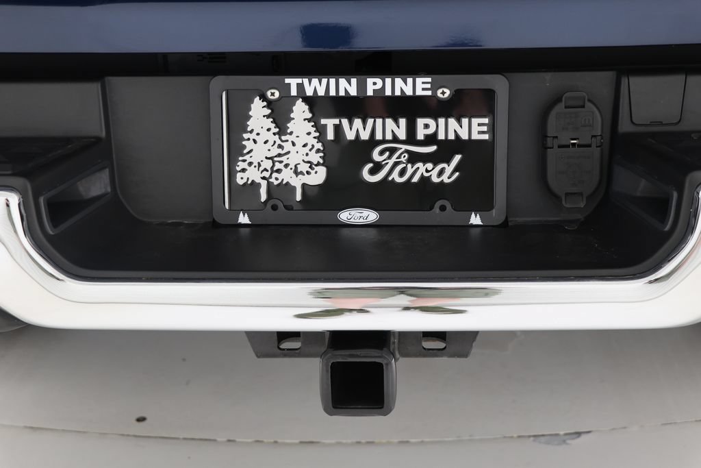 Used 2024 RAM 1500 Laramie AWD/4WD image 12