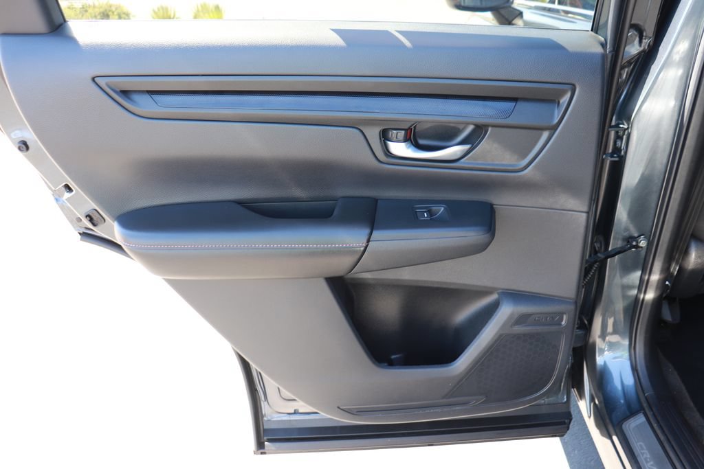 Certified 2025 Honda CR-V Sport image 13