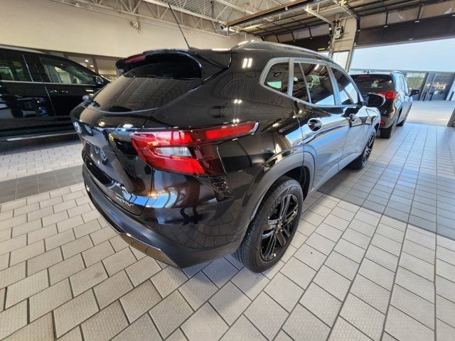 Used 2025 Chevrolet Trax ACTIV w/ Driver Confidence Package image 4