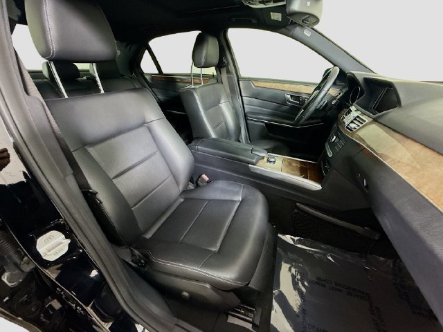 Used 2016 Mercedes-Benz E 350 Sedan image 27