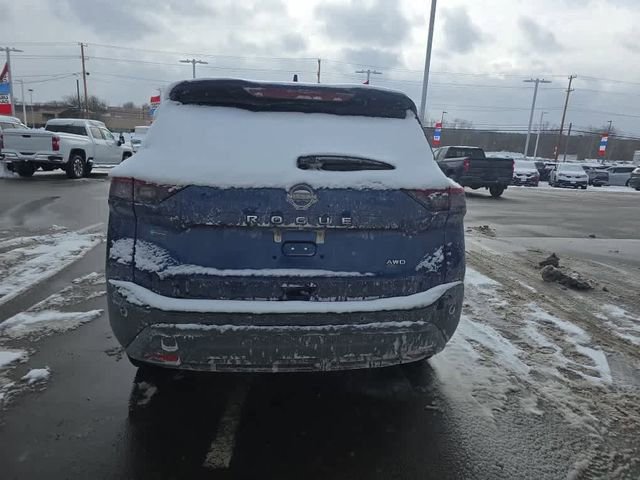 Used 2023 Nissan Rogue S image 7