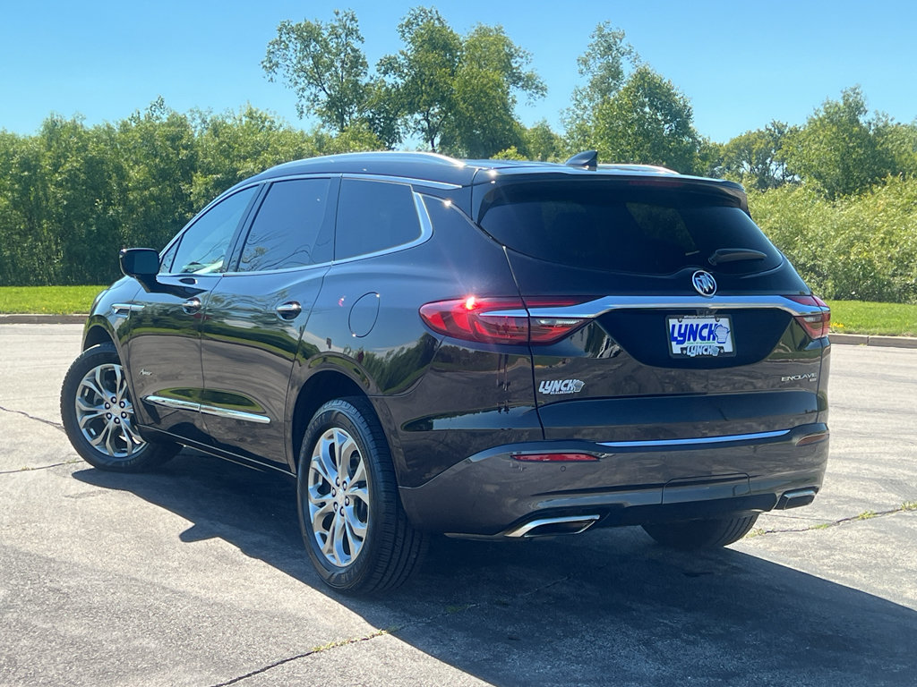 Used 2019 Buick Enclave Avenir w/ Avenir Technology Package AWD/4WD image 2