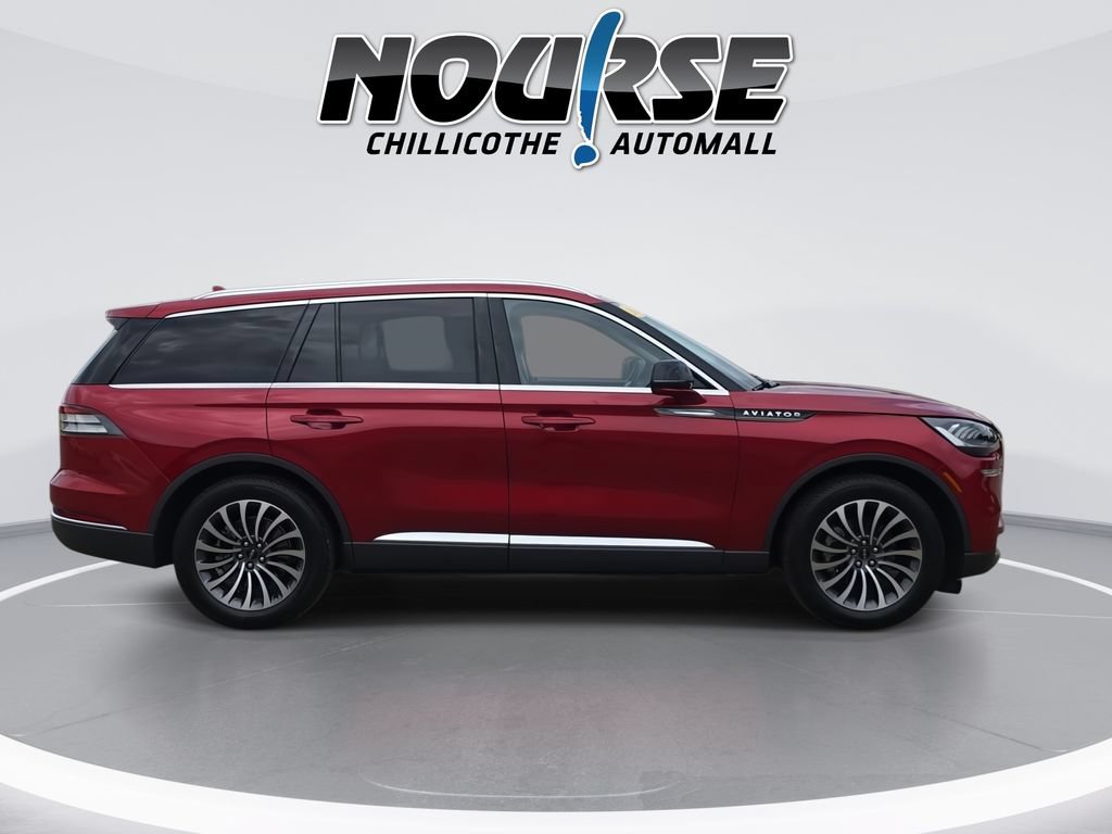 Used 2020 Lincoln Aviator Reserve w/ Elements Package Plus AWD/4WD image 9