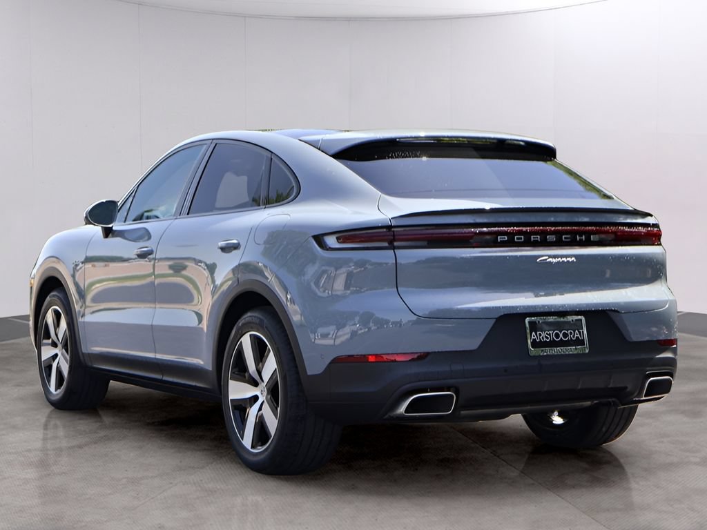 New 2026 Porsche Cayenne E-Hybrid Coupe AWD/4WD image 3