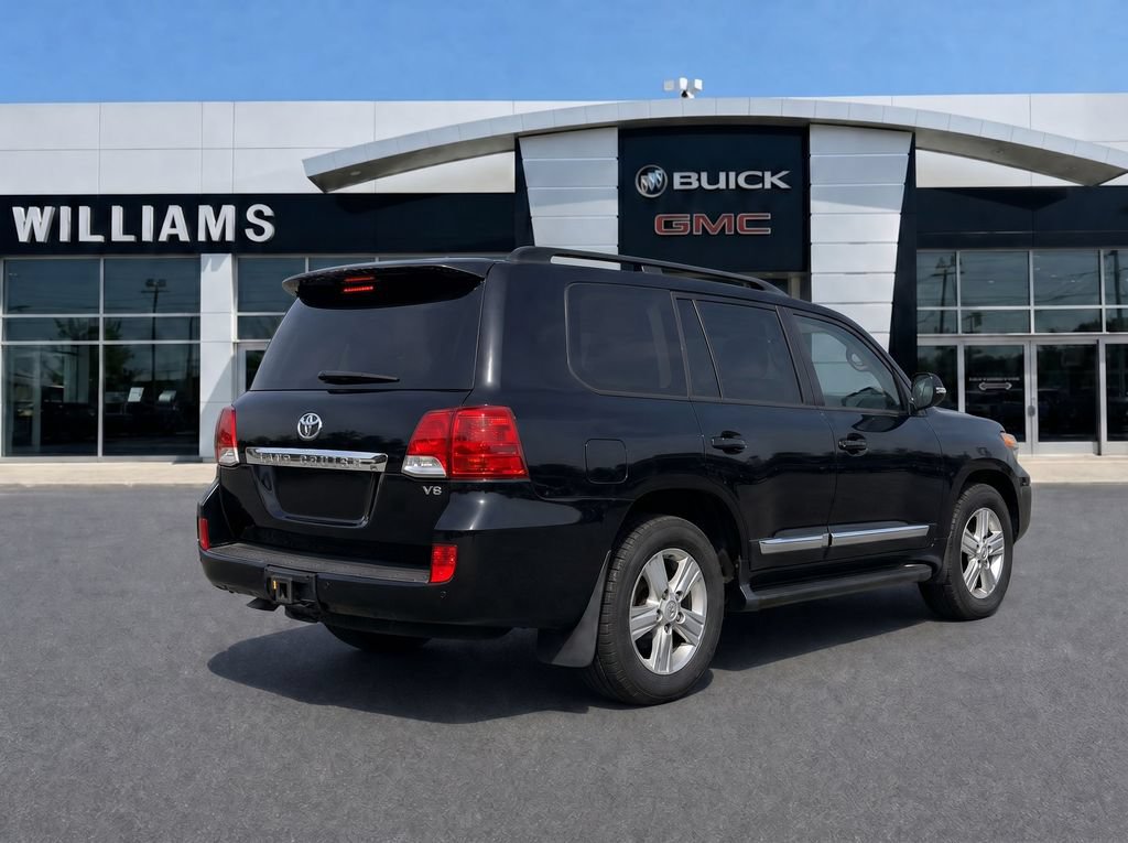 Used 2013 Toyota Land Cruiser AWD/4WD image 6