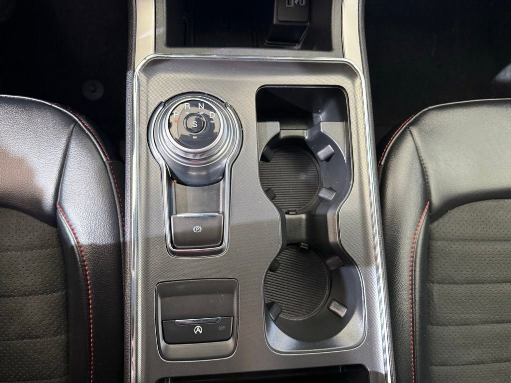 Used 2023 Ford Edge ST-Line image 34