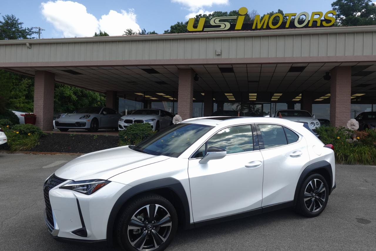 Used 2020 Lexus UX 200 w/ Premium Package FWD image 19