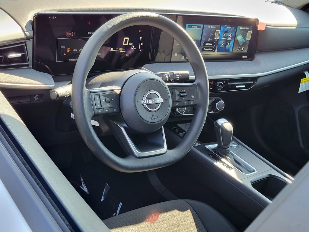 New 2026 Nissan Kicks S image 5