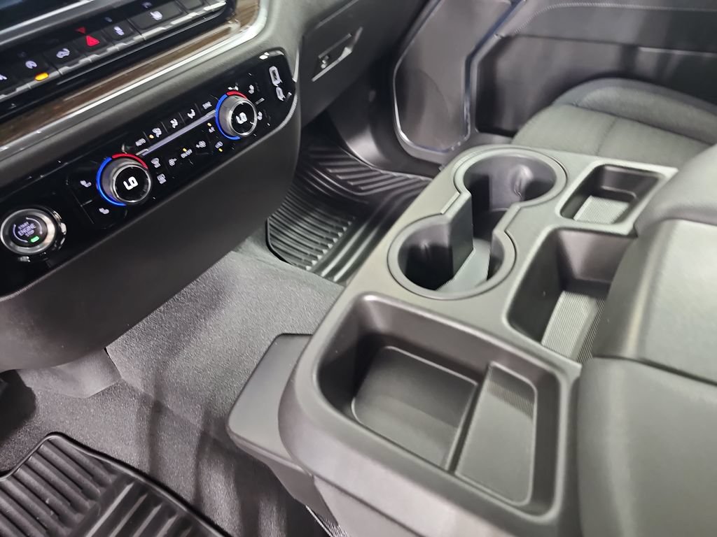 Certified 2024 Chevrolet Silverado 1500 LT AWD/4WD image 30