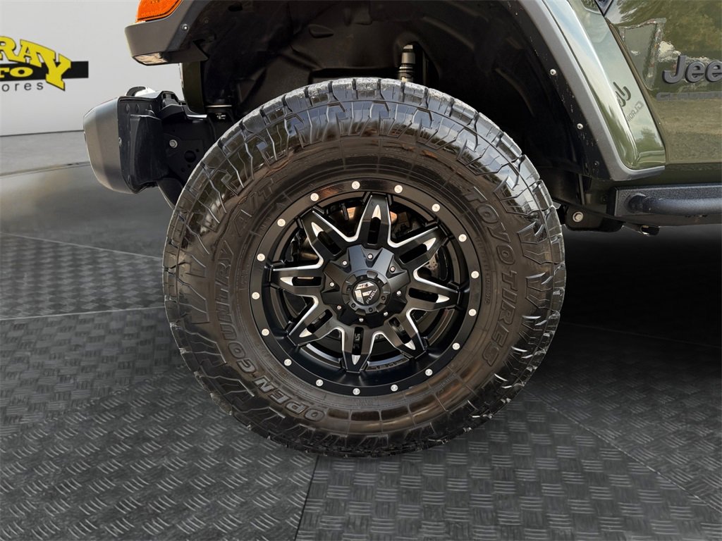 Used 2022 Jeep Gladiator Sport image 14