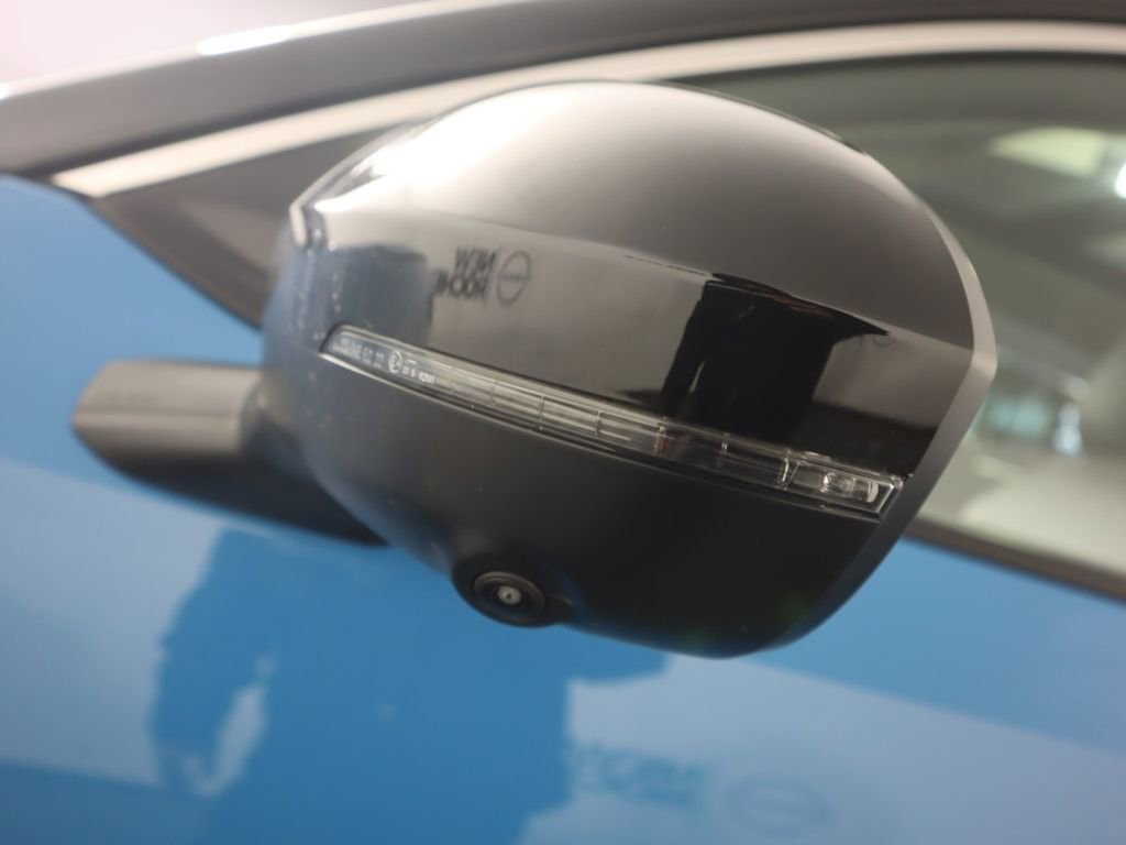 New 2026 Nissan Kicks SR w/ SR Premium Package image 34