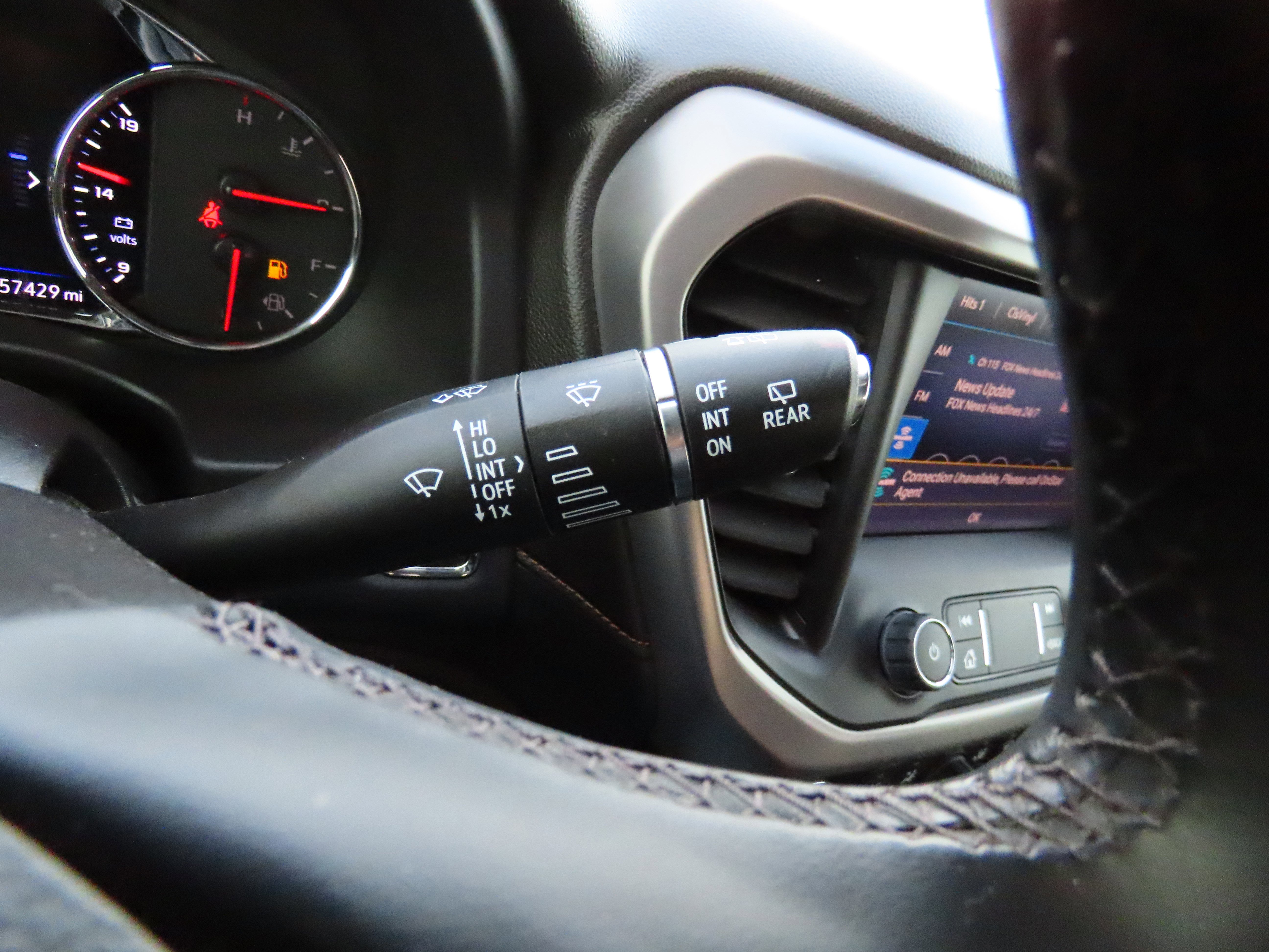 Used 2023 GMC Acadia AT4 w/ Technology Package image 35