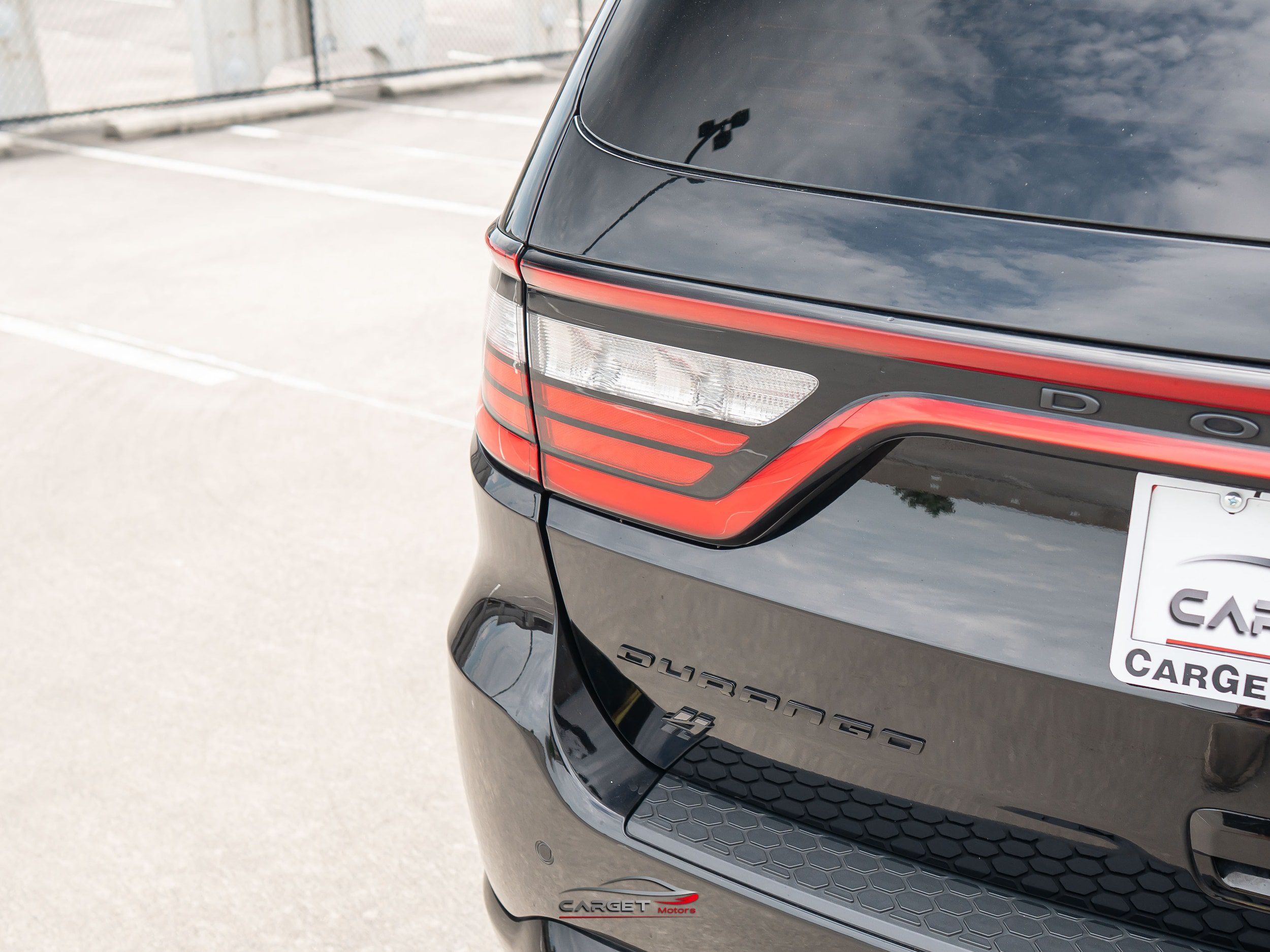 Used 2023 Dodge Durango R/T w/ Tow 'N Go Package AWD/4WD image 46