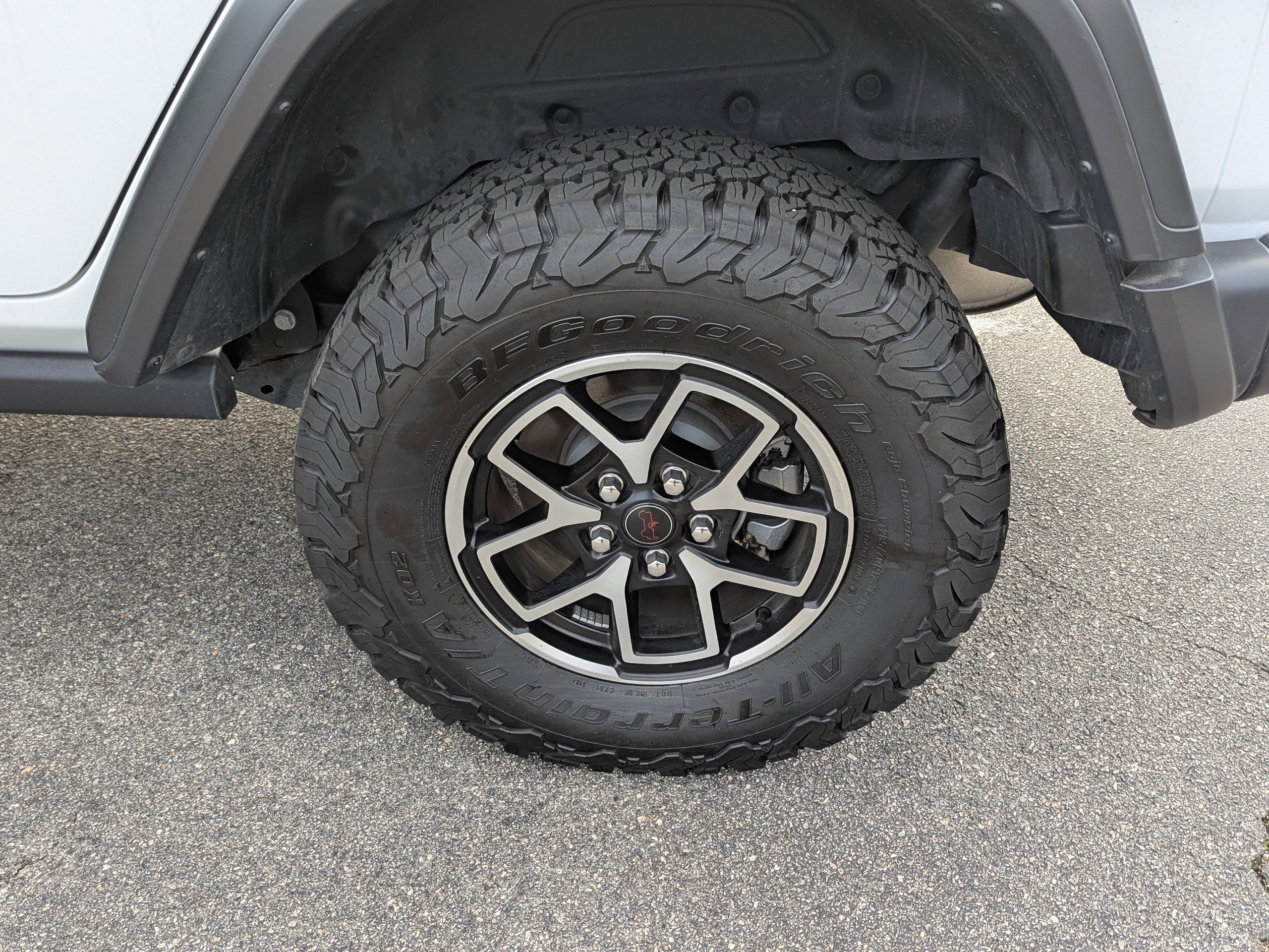 Used 2025 Jeep Wrangler Rubicon image 25