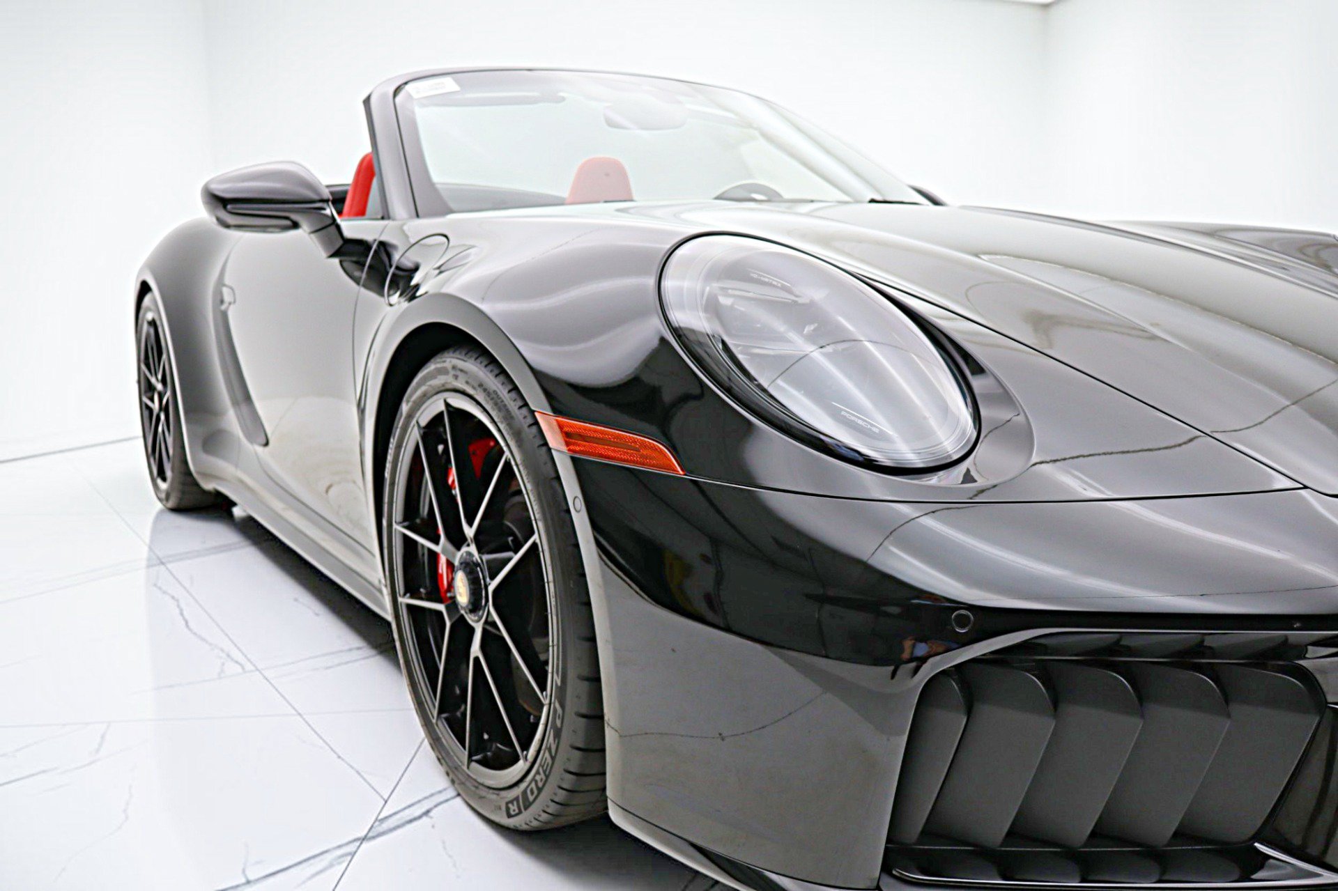 Used 2026 Porsche 911 Carrera 4 GTS AWD/4WD image 19