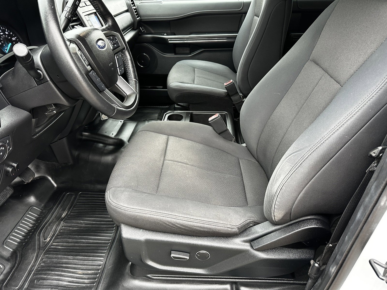 Used 2018 Ford Expedition XL w/ Fleet Convenience Package image 9