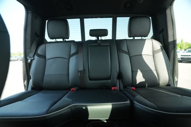 New 2026 RAM 2500 Laramie w/ Night Edition AWD/4WD image 37