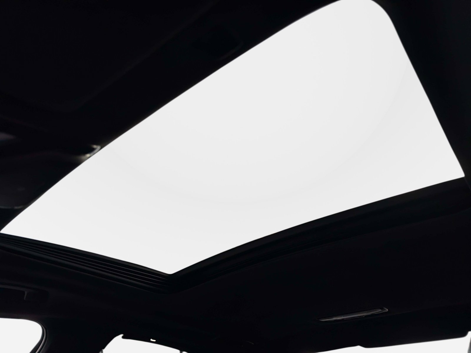 Used 2019 BMW M5 w/ Executive Package image 47