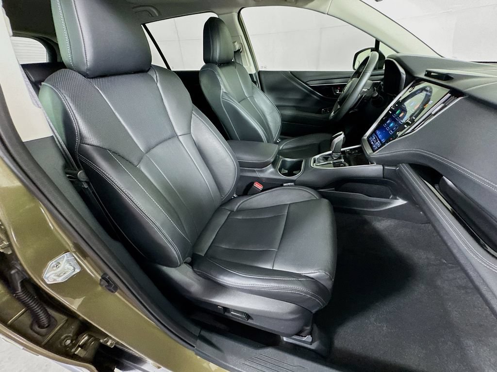 Used 2023 Subaru Outback Touring XT AWD/4WD image 36