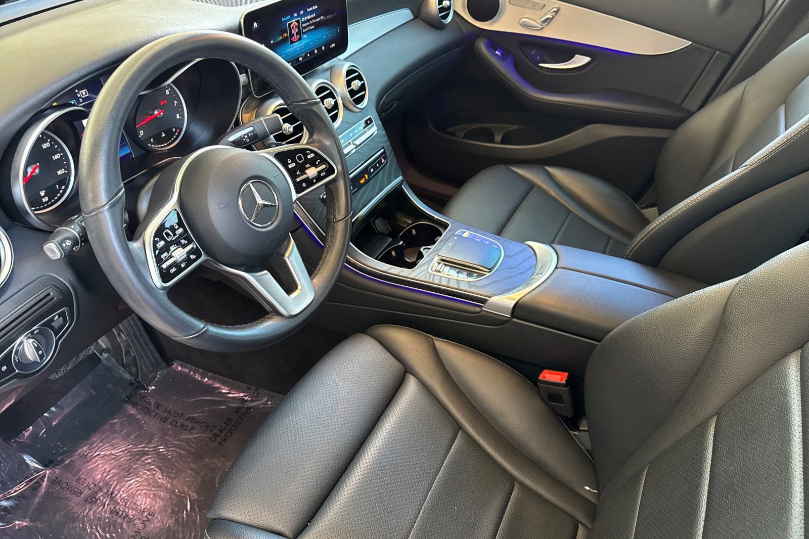 Used 2022 Mercedes-Benz GLC 300 image 11
