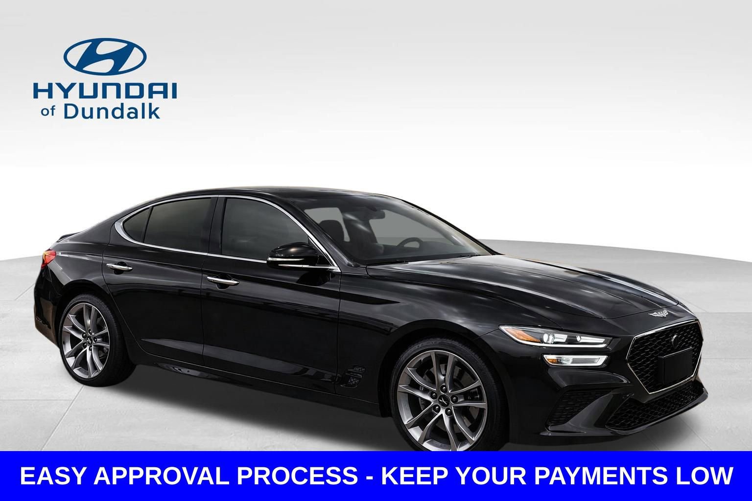 Used 2022 Genesis G70 2.0T RWD image 3