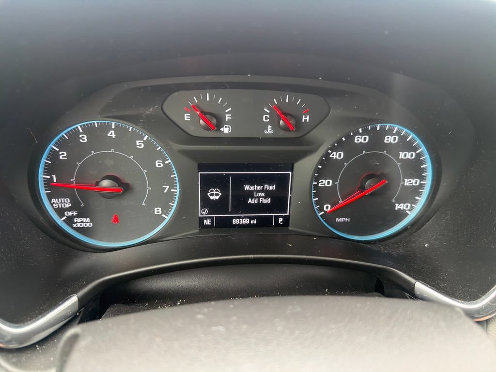 Used 2020 Chevrolet Equinox LS w/ LPO, Floor Liner Package FWD image 14