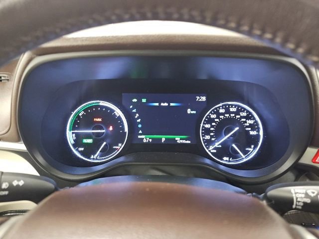 Certified 2022 Toyota Sienna Platinum FWD image 22