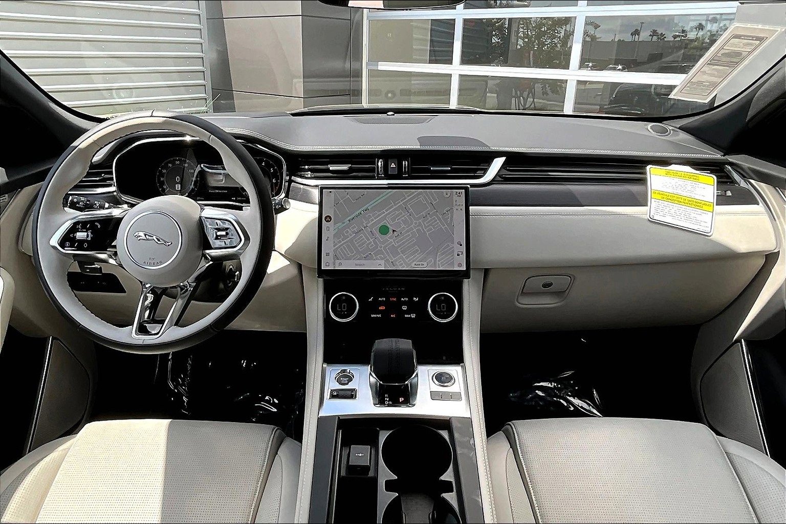 New 2026 Jaguar F-PACE R-Dynamic S image 5