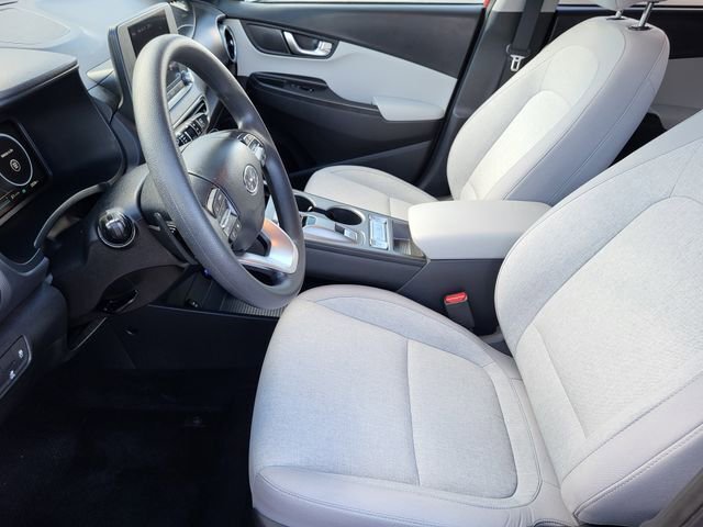 Used 2023 Hyundai Kona SE w/ Cargo Package image 12